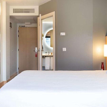 Ibis Madrid Alcobendas Kültér fotó