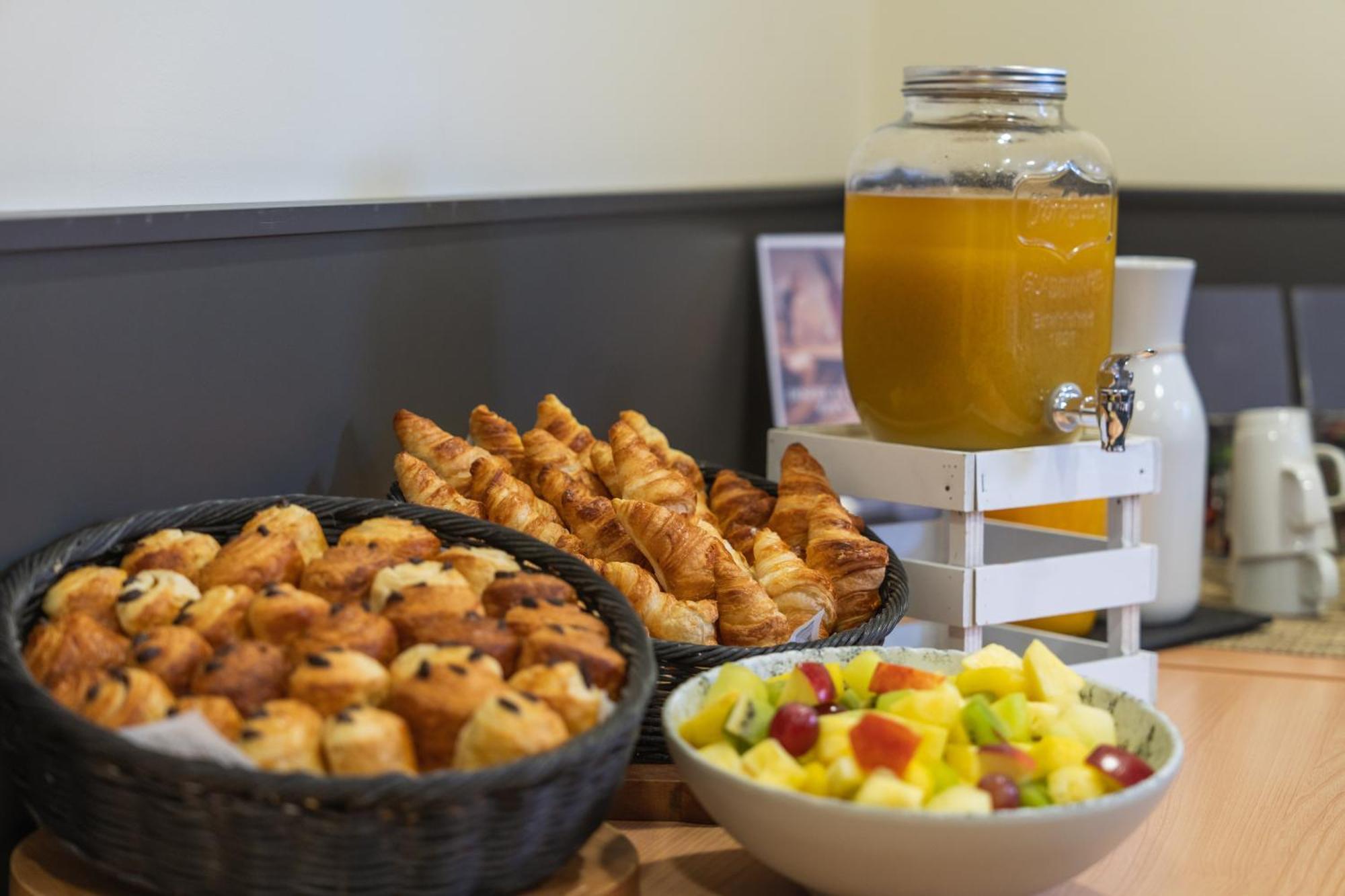 Ibis Madrid Alcobendas Kültér fotó